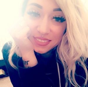 Meet your Posher, Sinead